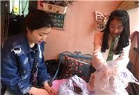 拾翠踏青-探花视频在线看视频春遊記（4月26）